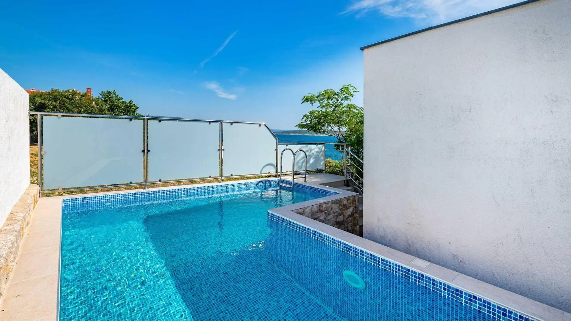 My Dalmatia - Sea View Apartment Dajana With Private Pool Maslenica